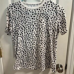 SHEIN Gray and White Patterned Fabric